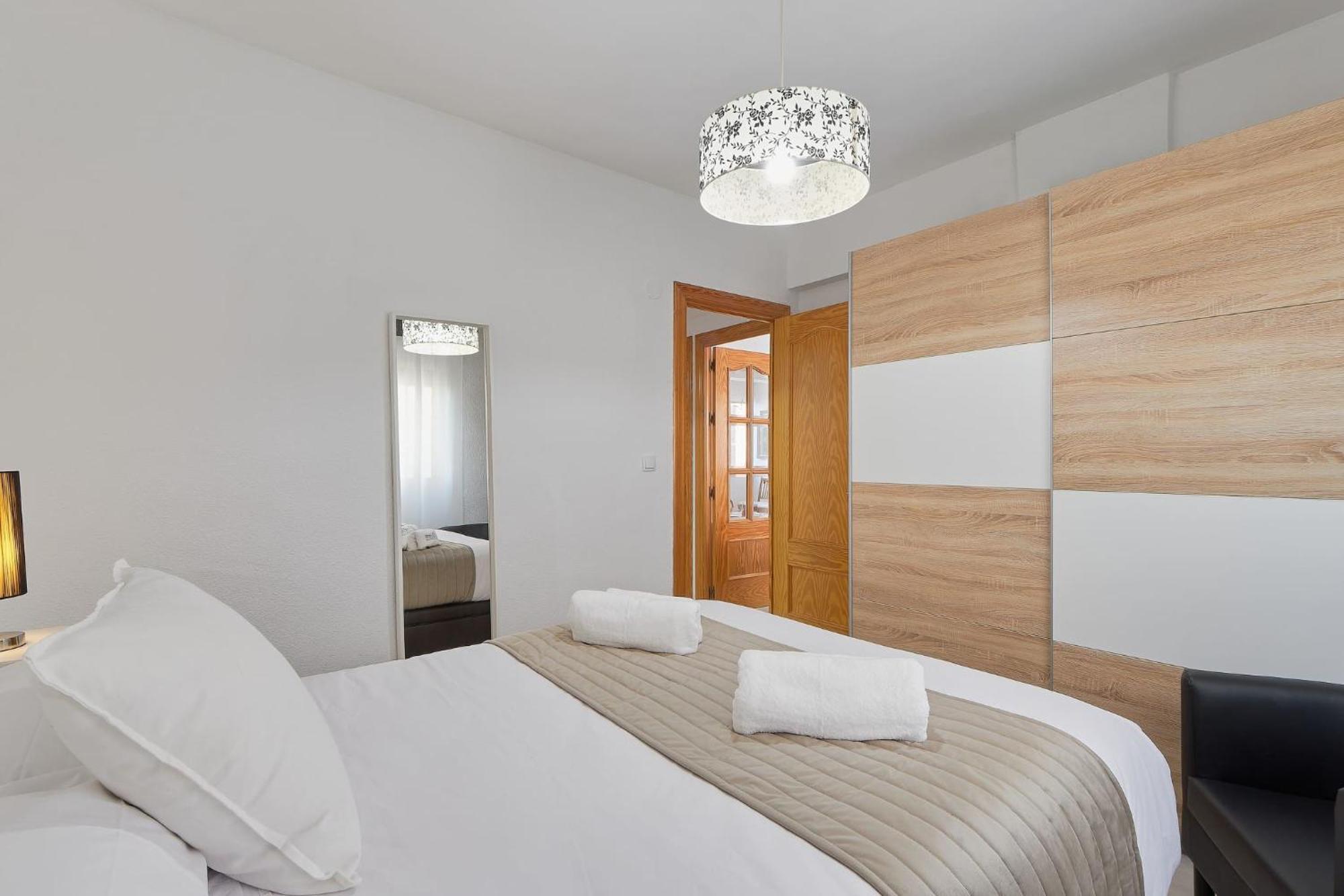 Vivendos - Ma10 - Maestro Alonso Appartement Málaga Buitenkant foto