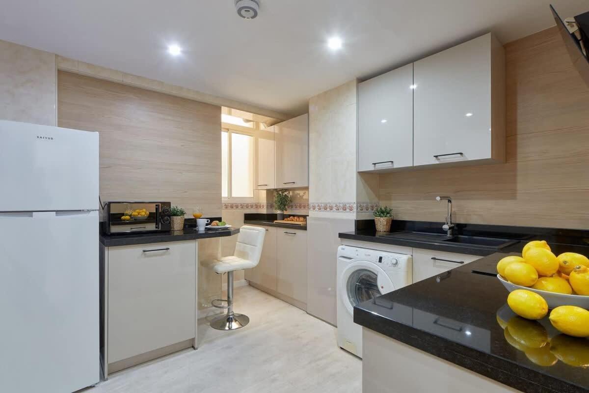 Vivendos - Ma10 - Maestro Alonso Appartement Málaga Buitenkant foto